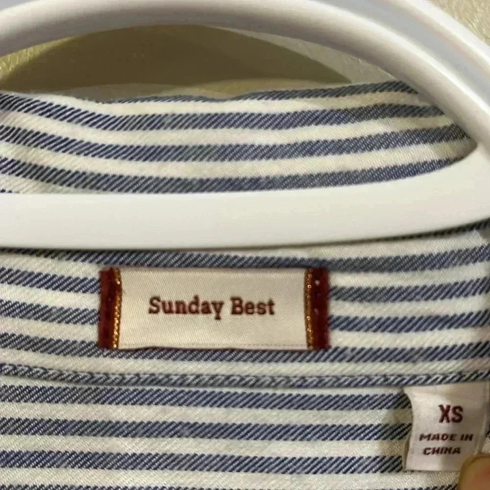 [XS]Sunday Best Blue  Striped White Rayon LS button Down Shirt - Picture 2 of 5